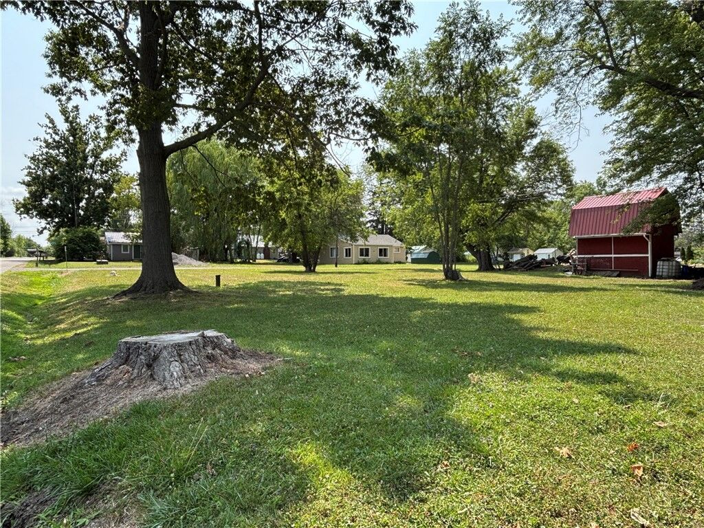 Property Photo: 916 Sunset Beach Road NY 14571