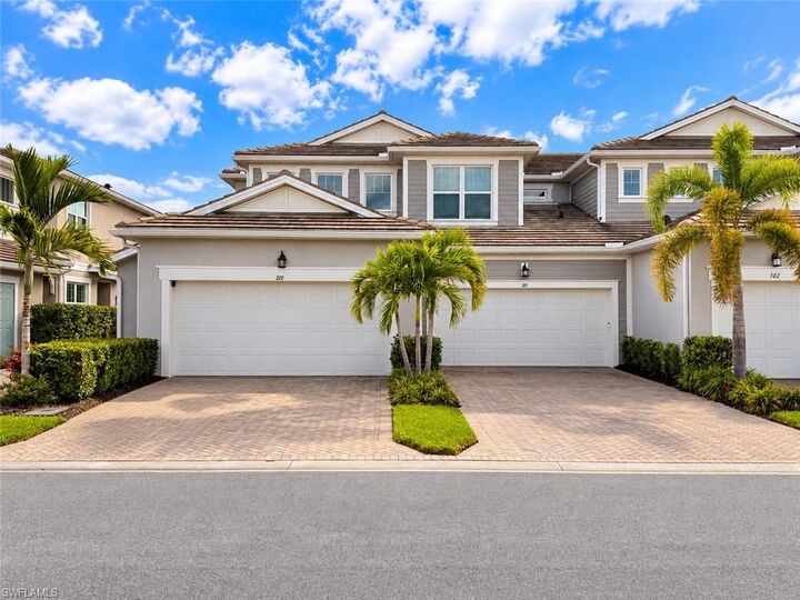 Property Photo:  4670 Arboretum Cir 101  FL 34112 