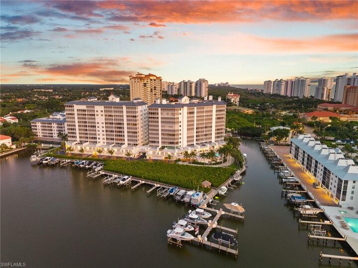 Property Photo: 400 Flagship Dr 1104 FL 34108