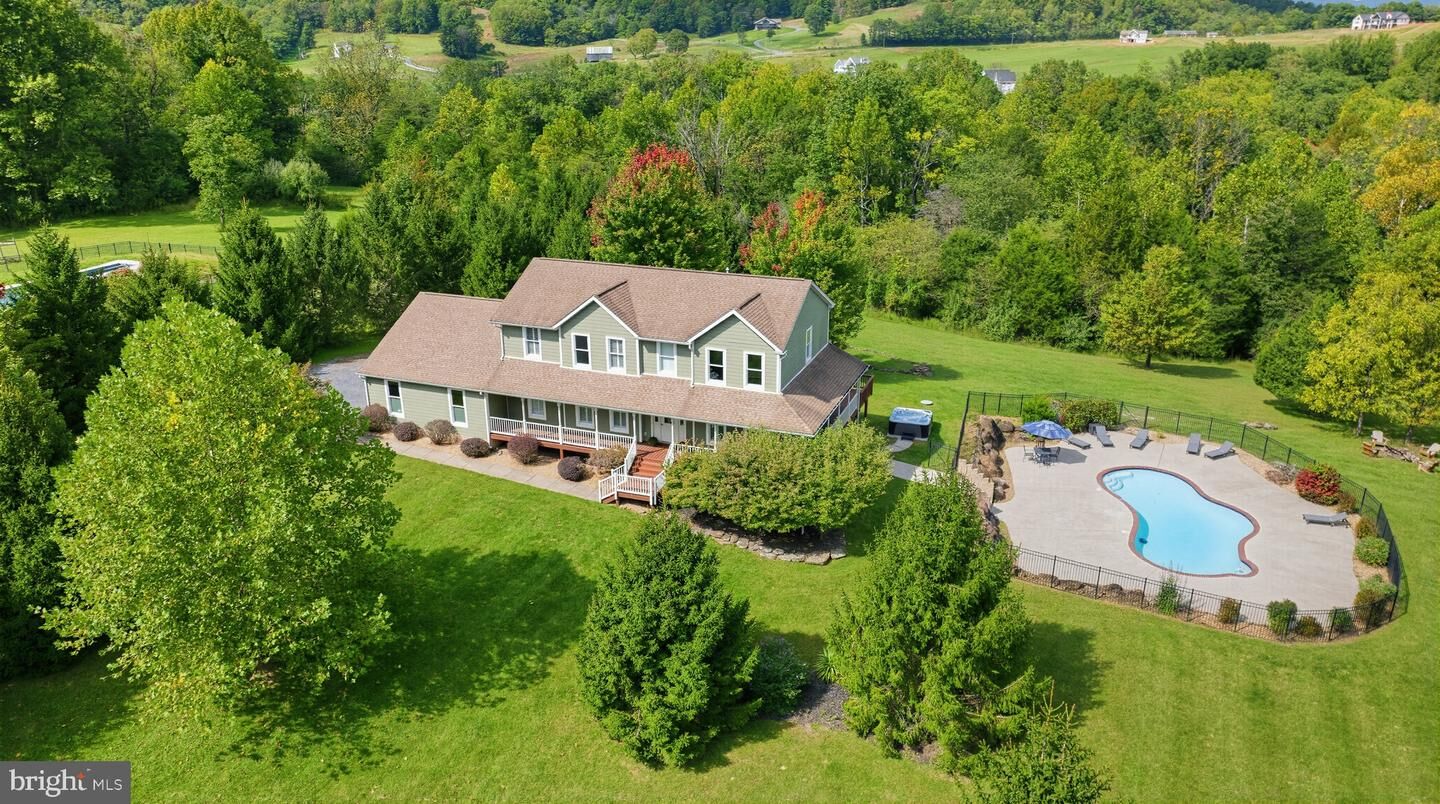 Property Photo:  456 Boyds Mill Lane  VA 22610 
