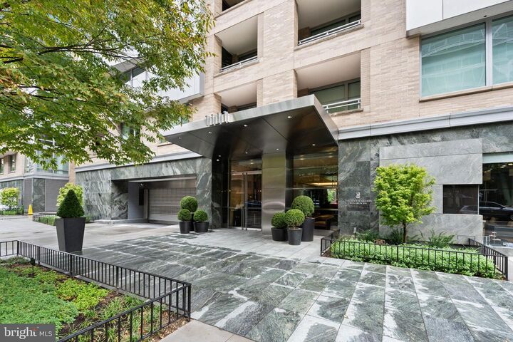 Property Photo:  1111 23rd Street NW Ph1c  DC 20037 