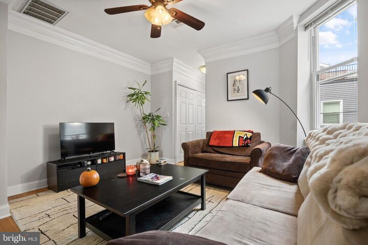 Property Photo: 207 Ogden 2R NJ 07307