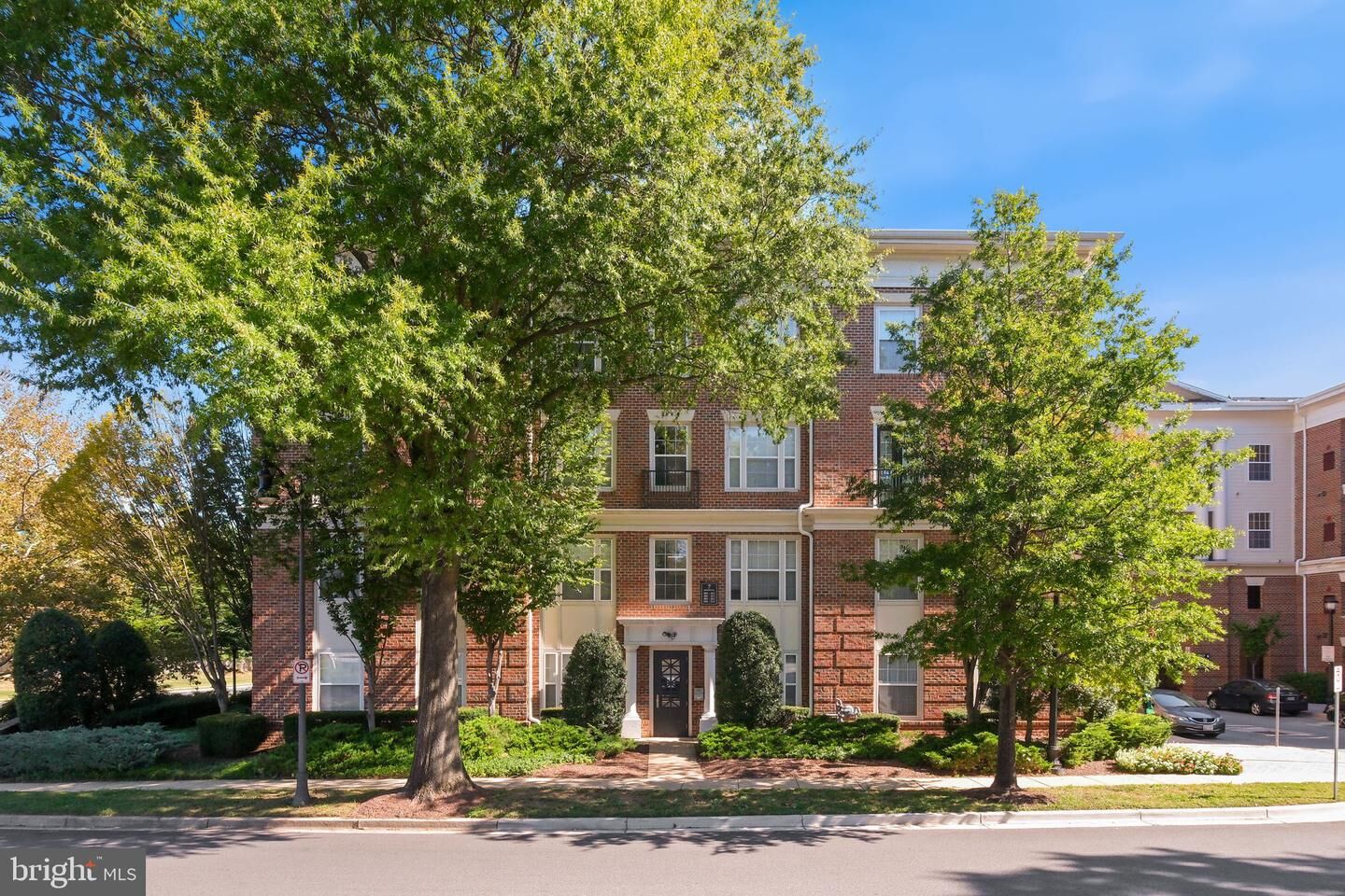 Property Photo:  7 Booth Street 110  MD 20878 