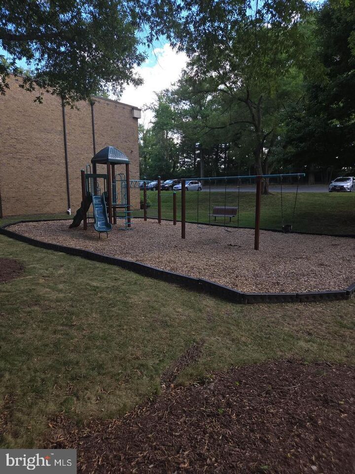Property Photo:  9800 Georgia Avenue 25-302  MD 20902 