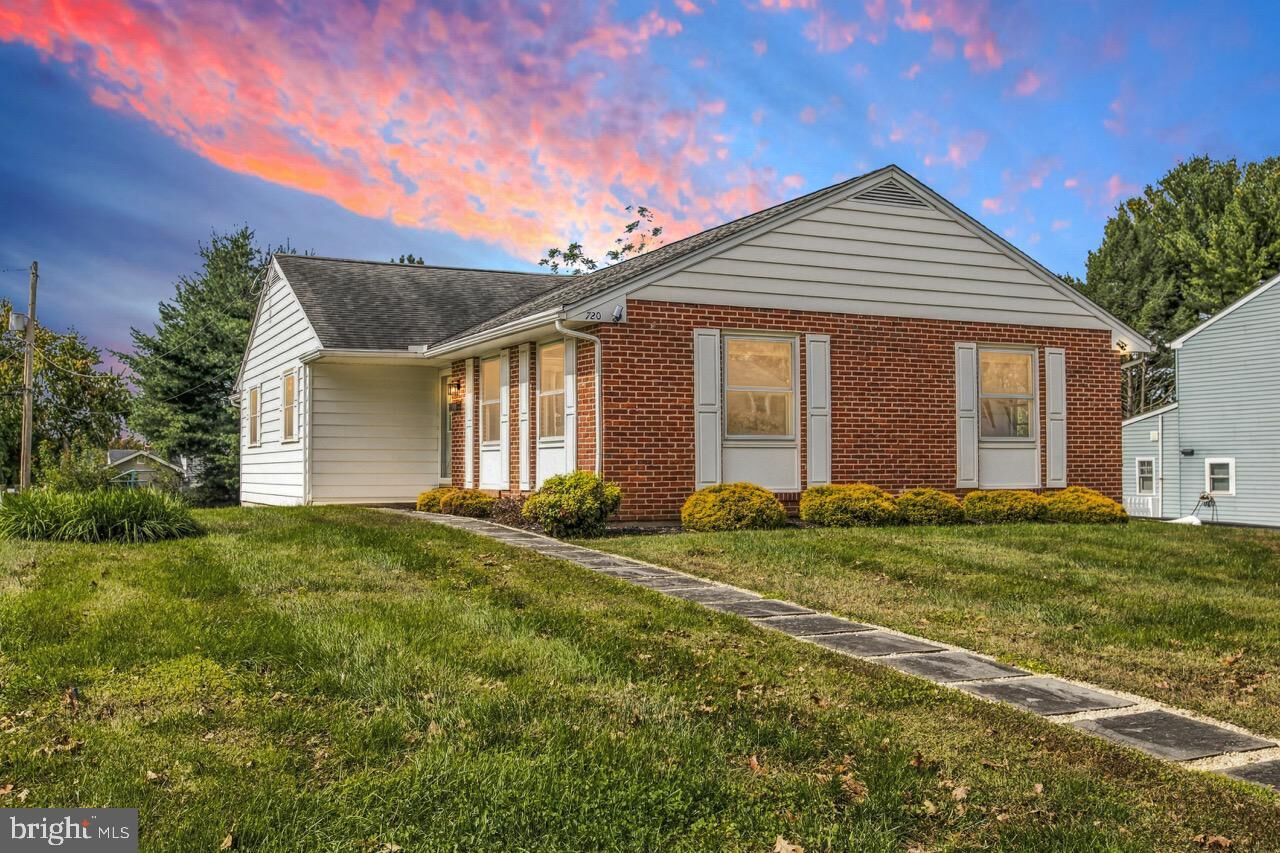 Property Photo: 720 S Washington Street PA 19348