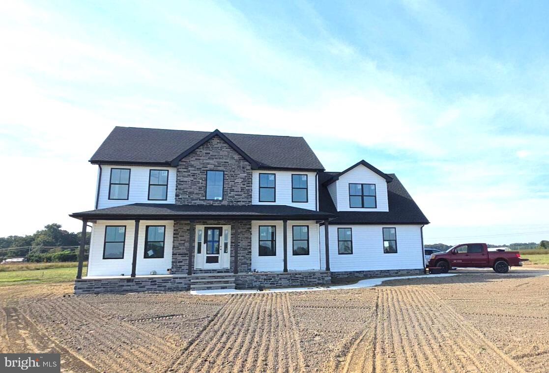 Property Photo: 16986 Oak Road DE 19933