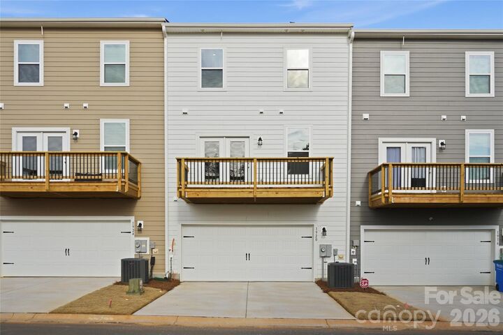 Property Photo:  12726 Axel Road  NC 28134 