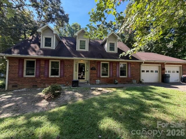 Property Photo:  1750 29th Avenue Place NE  NC 28601 