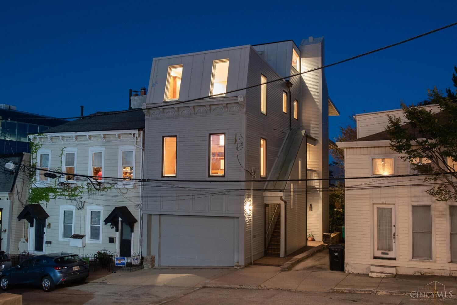 Property Photo:  1104 Saint Paul Place  OH 45202 