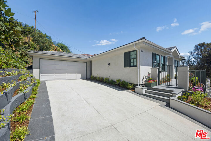 Property Photo: 15201 Mc Kendree Ave CA 90272