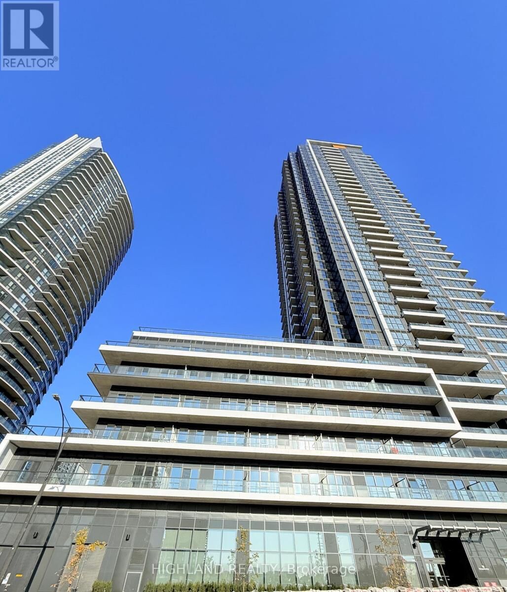 Property Photo:  15 Watergarden Drive 2208  ON L5R 0H4 