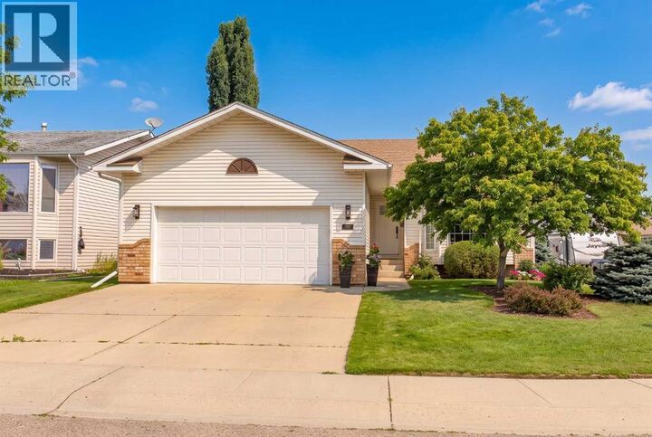 Property Photo: 70 Densmore Crescent AB T4R 2L6
