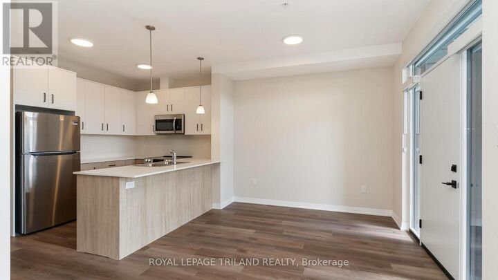 Property Photo:  865 Kleinburg Drive 101  ON N5X 0P4 