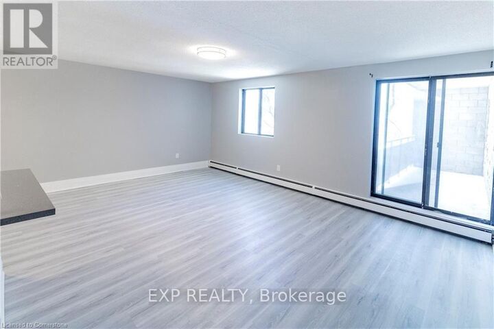 Property Photo:  4422 Huron Street 609  ON L2E 7C8 