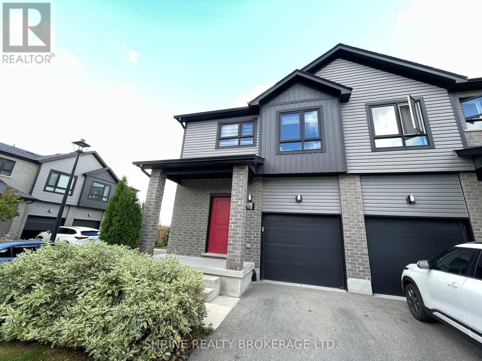 Property Photo:  819 Kleinburg Drive 62  ON N5X 3Z1 