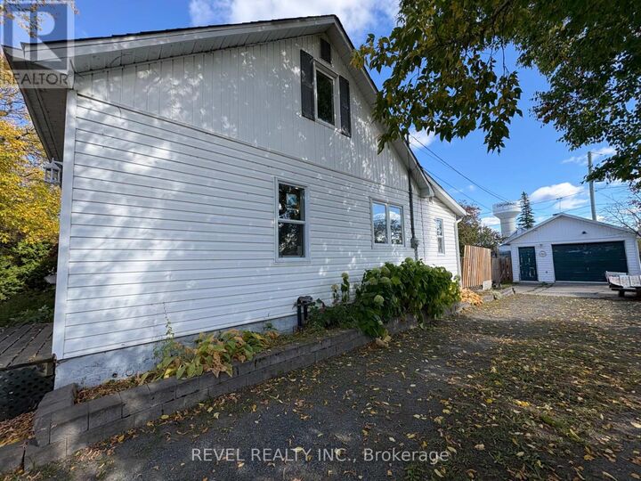 Property Photo:  106 Fifteenth Avenue  ON P0L 1C0 