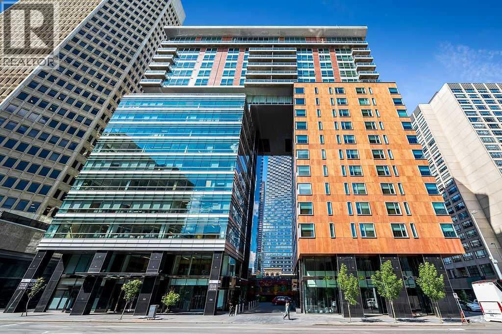 Property Photo:  108 9 Avenue Southwest  AB T2P 0S9 