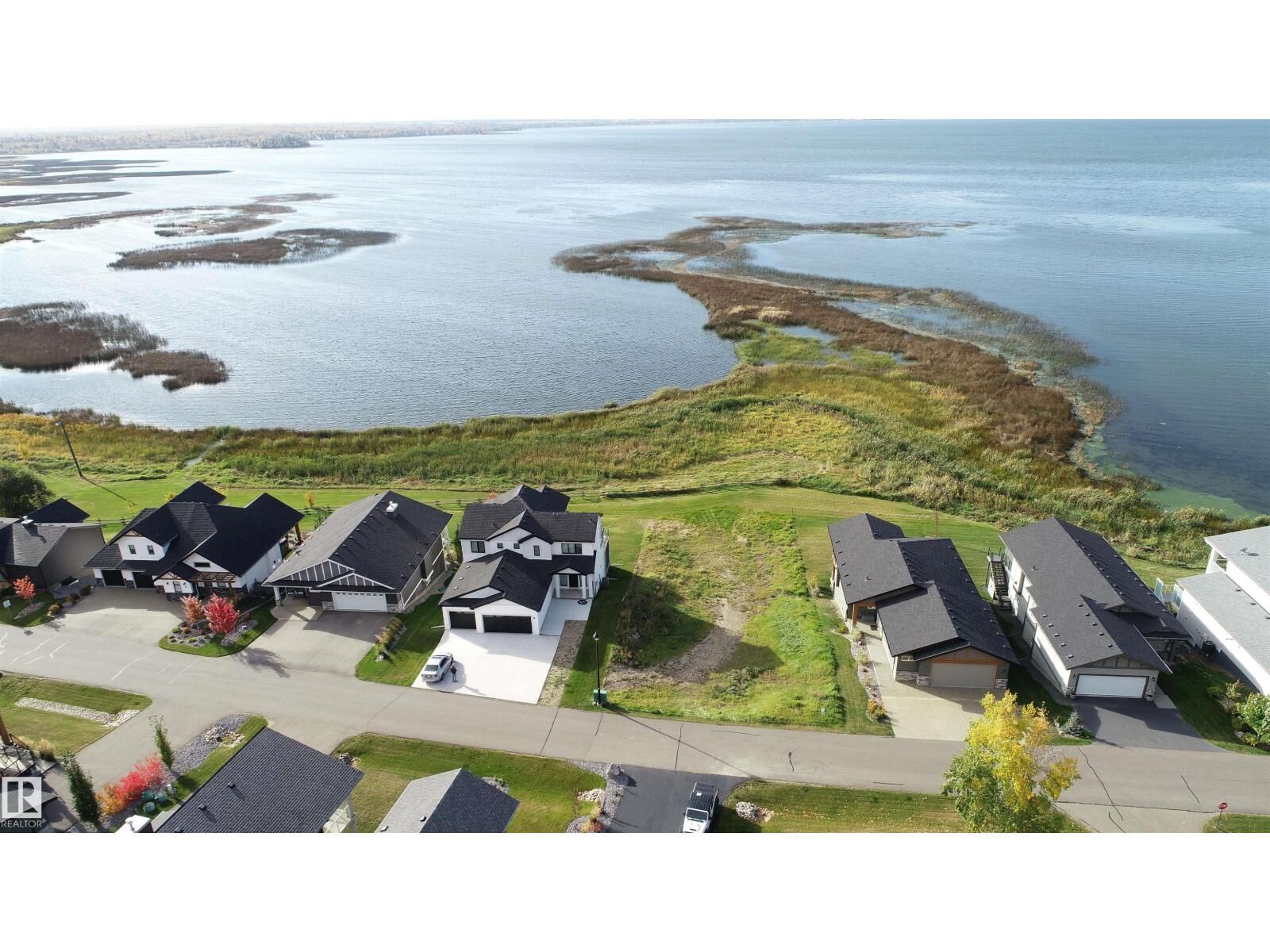Property Photo: 9 55101 Ste Anne Trail AB T0E 1A1