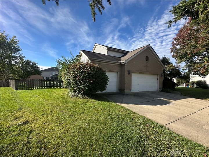 Property Photo: 85 Marbury Court OH 45066