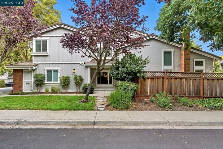 Property Photo: 5 San Carlo Ct CA 94526