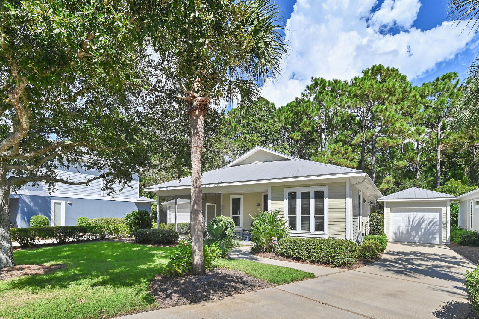 Property Photo:  2047 Crystal Lake Drive  FL 32550 