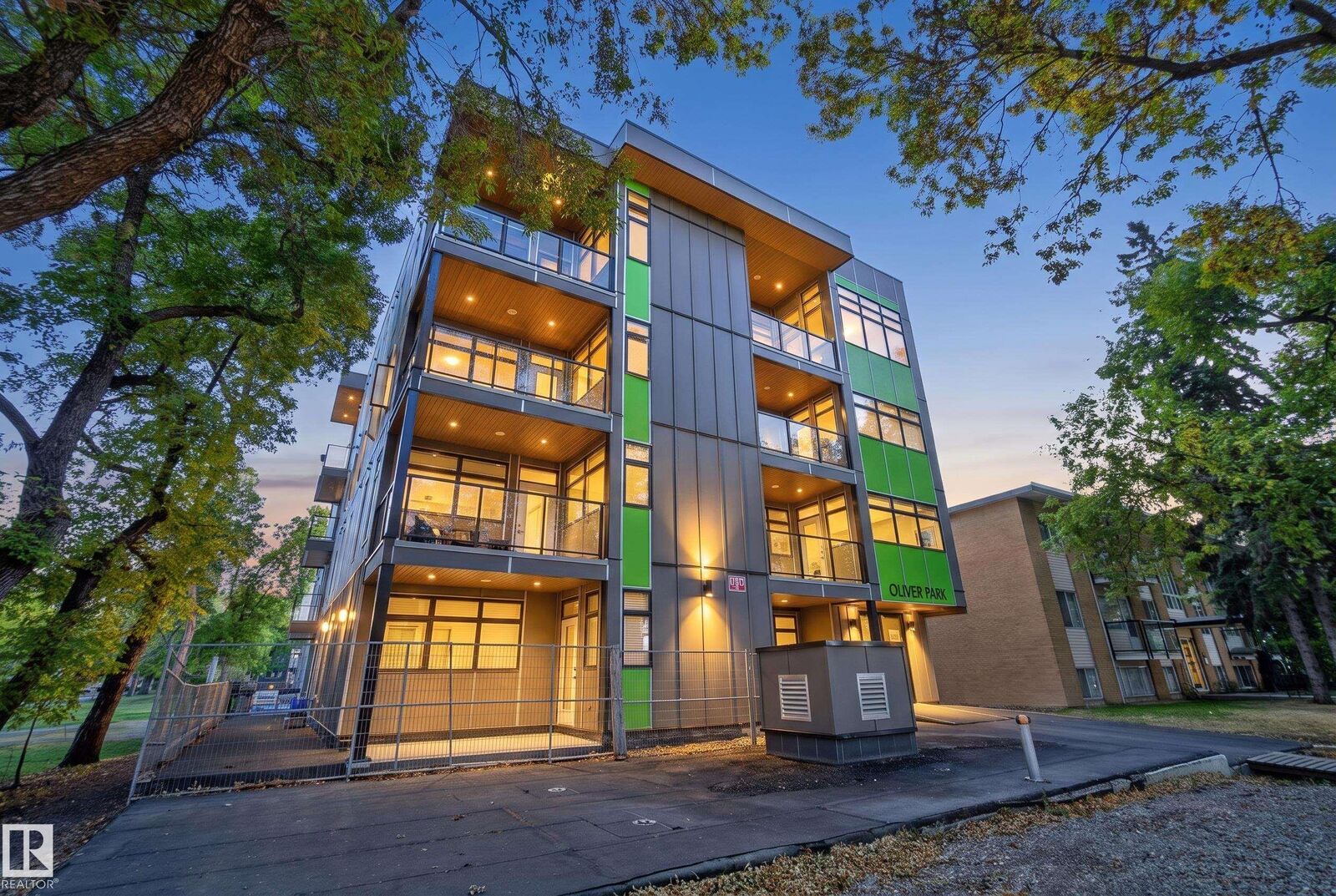 Property Photo:  10227 115 Street NW 405  AB T5K 1T7 