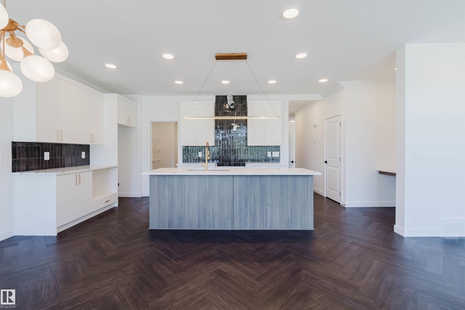 Property Photo: 1731 Crossbill Loop NW AB T5S 0Y6