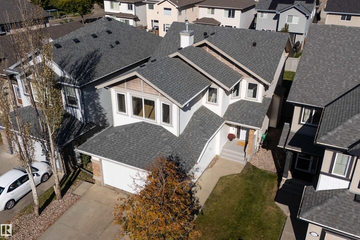 Property Photo:  6116 8 Avenue SW  AB T6X 0G3 