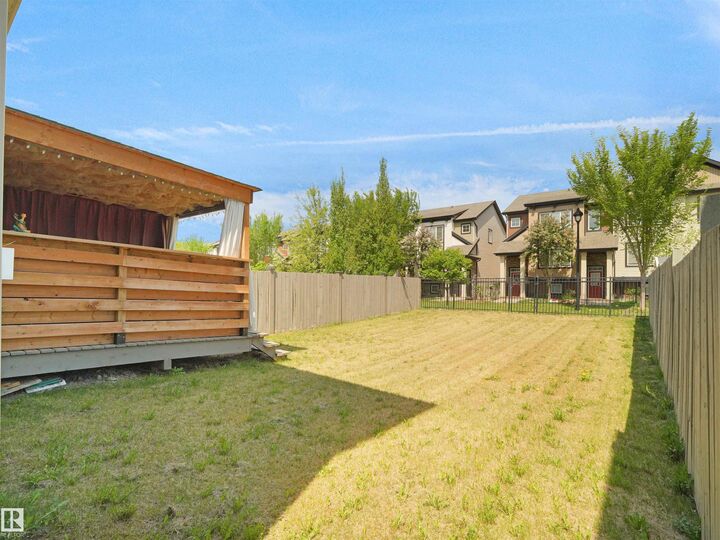 Property Photo:  1692 Cunningham Way SW  AB T6W 0W5 