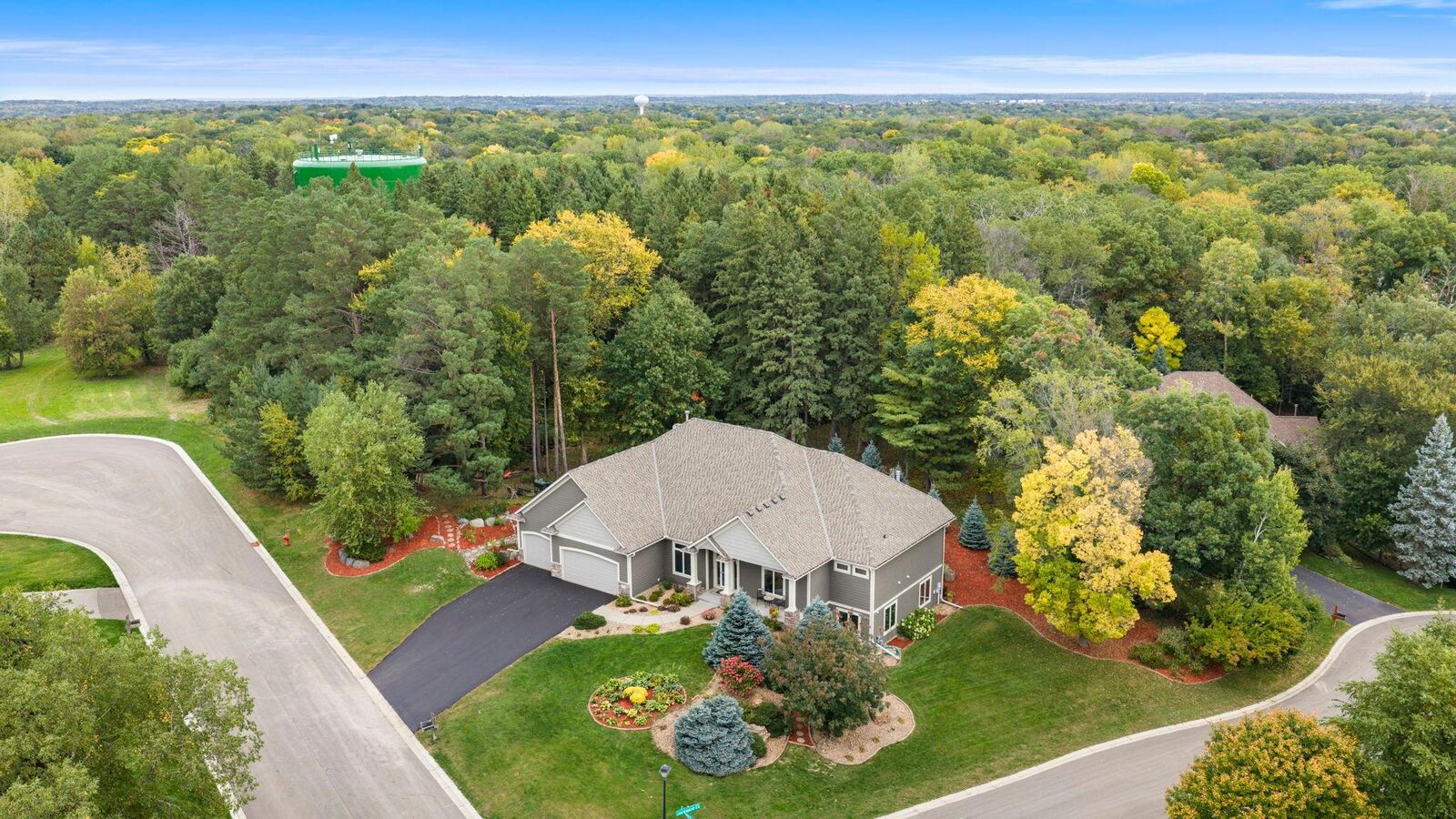 Property Photo:  18004 Jacquard Path  MN 55044 