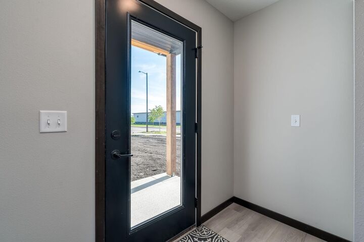 Property Photo:  3216 Scotch Lane  MN 56001 