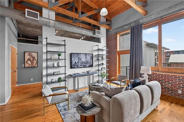 Property Photo:  660 Glen Iris Drive NE 405  GA 30308 