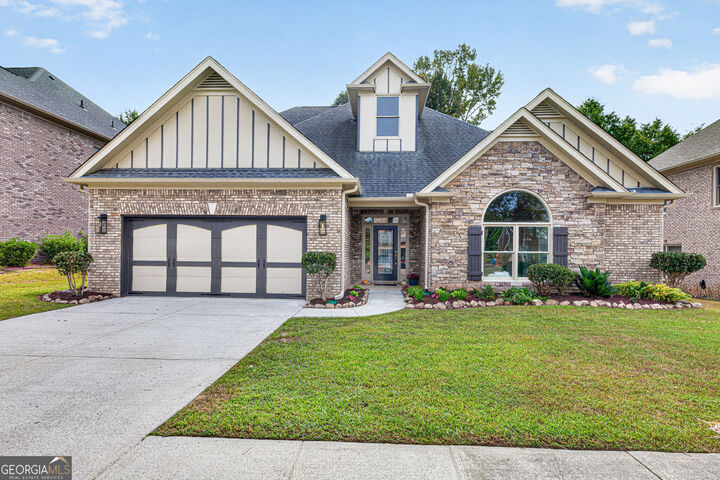 Property Photo:  1214 Ridge Hollow Lane  GA 30043 