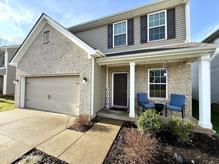 Property Photo:  8403 Gateway Run Rd  KY 40229 