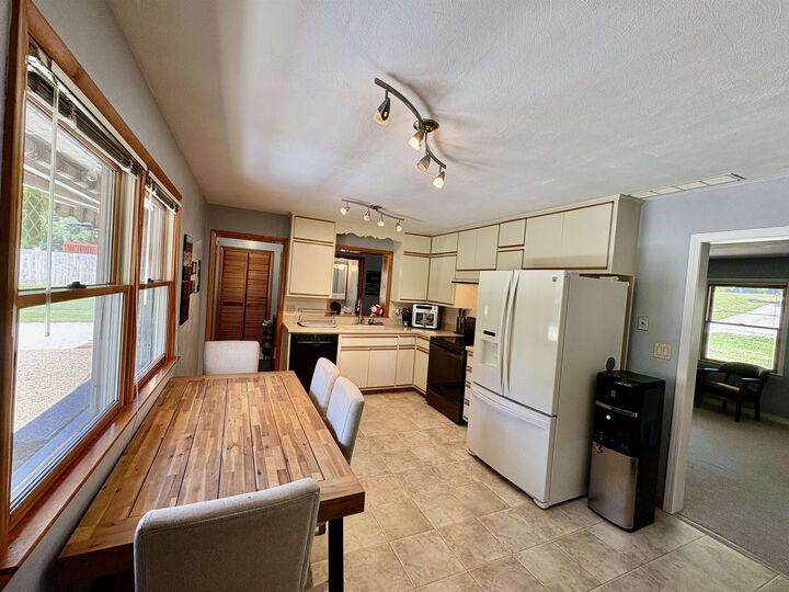 Property Photo:  3819 Thruston Dermont Rd.  KY 42303 