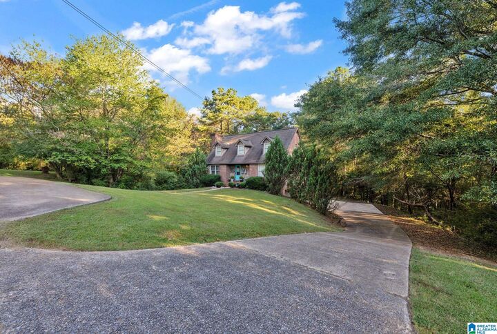 Property Photo:  151 Crest Drive  AL 35062 