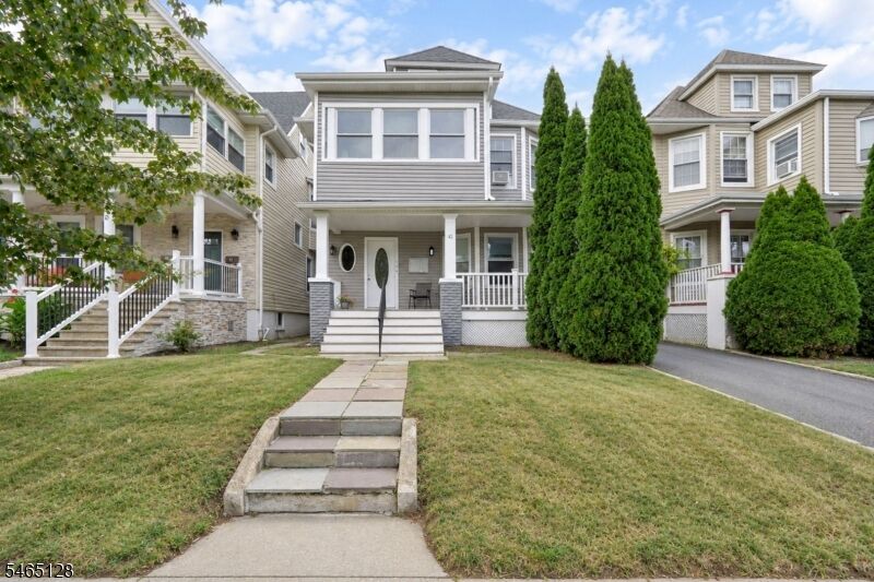 Property Photo:  42 N Willow St  NJ 07042 