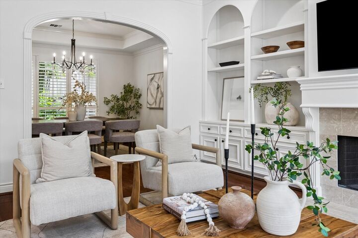 Property Photo:  6512 Minola Street  TX 77007 