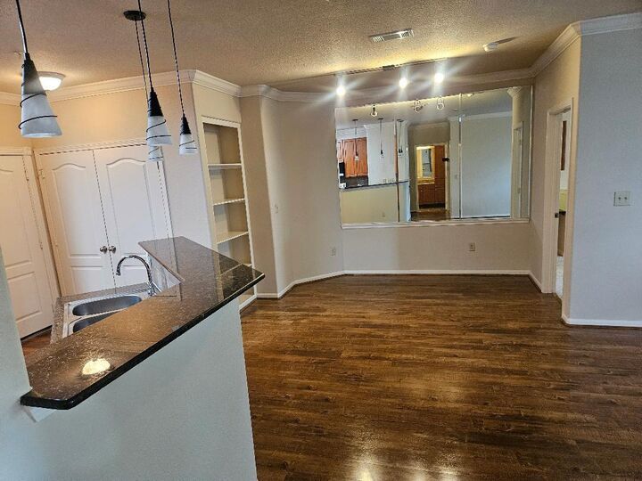 Property Photo:  1711 Old Spanish Trail 107  TX 77054 