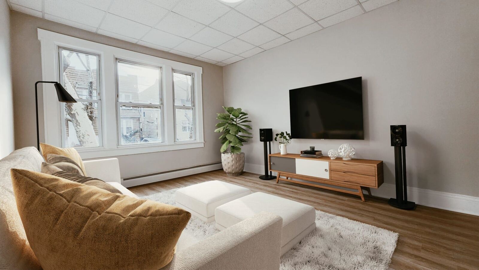 Property Photo:  264 Lexington Ave 1R  NJ 07304 