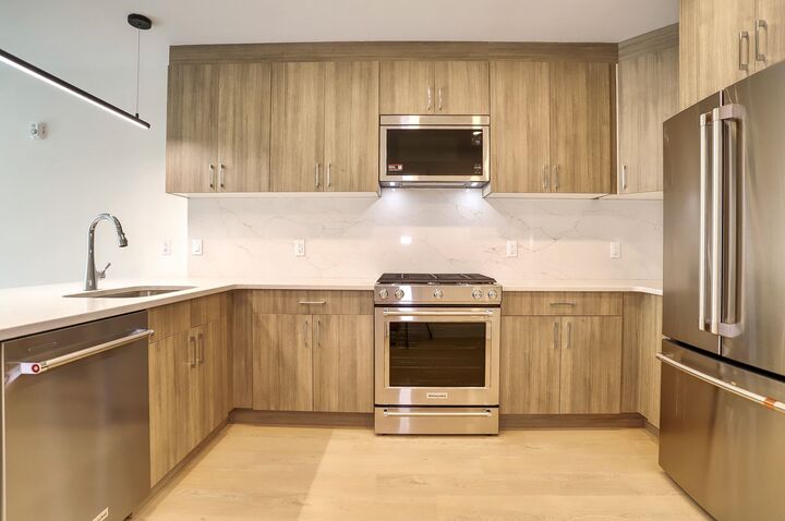 Property Photo:  303 Madison St 207  NJ 07030 