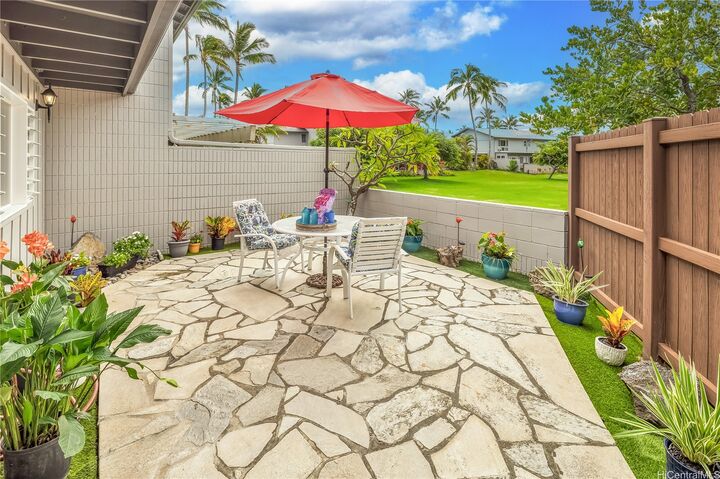 Property Photo: 808 Koko Isle Circle 2201 HI 96825