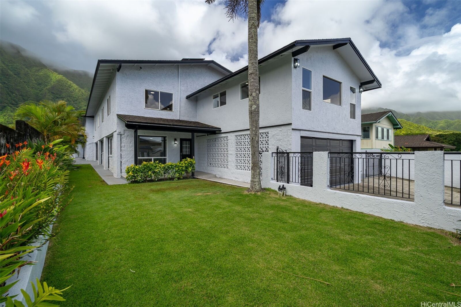 Property Photo: 47-544 Hakuhale Street HI 96744
