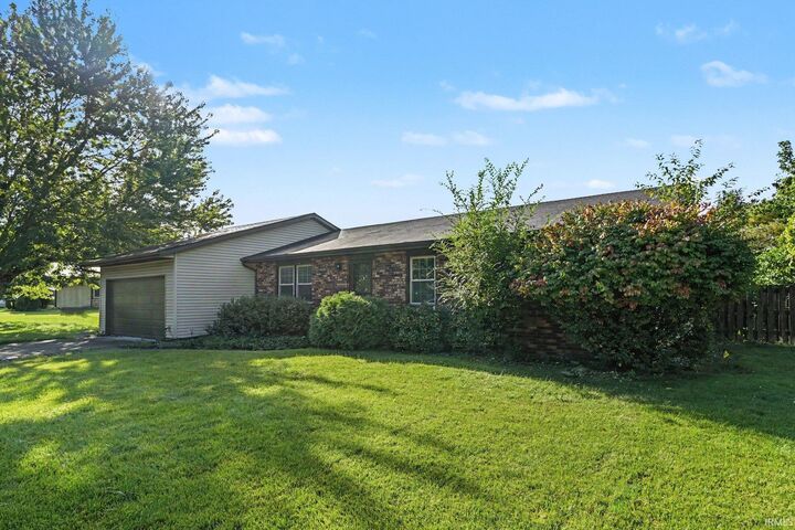Property Photo:  22042 Sandybrook Drive  IN 46628-9349 