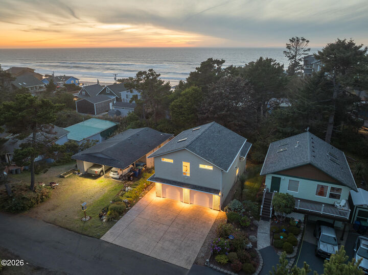 Property Photo: 7155 Glen Avenue OR 97388