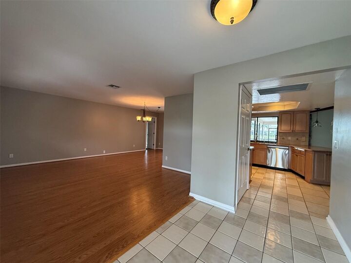 Property Photo:  523 Toulouse Drive  FL 33950 