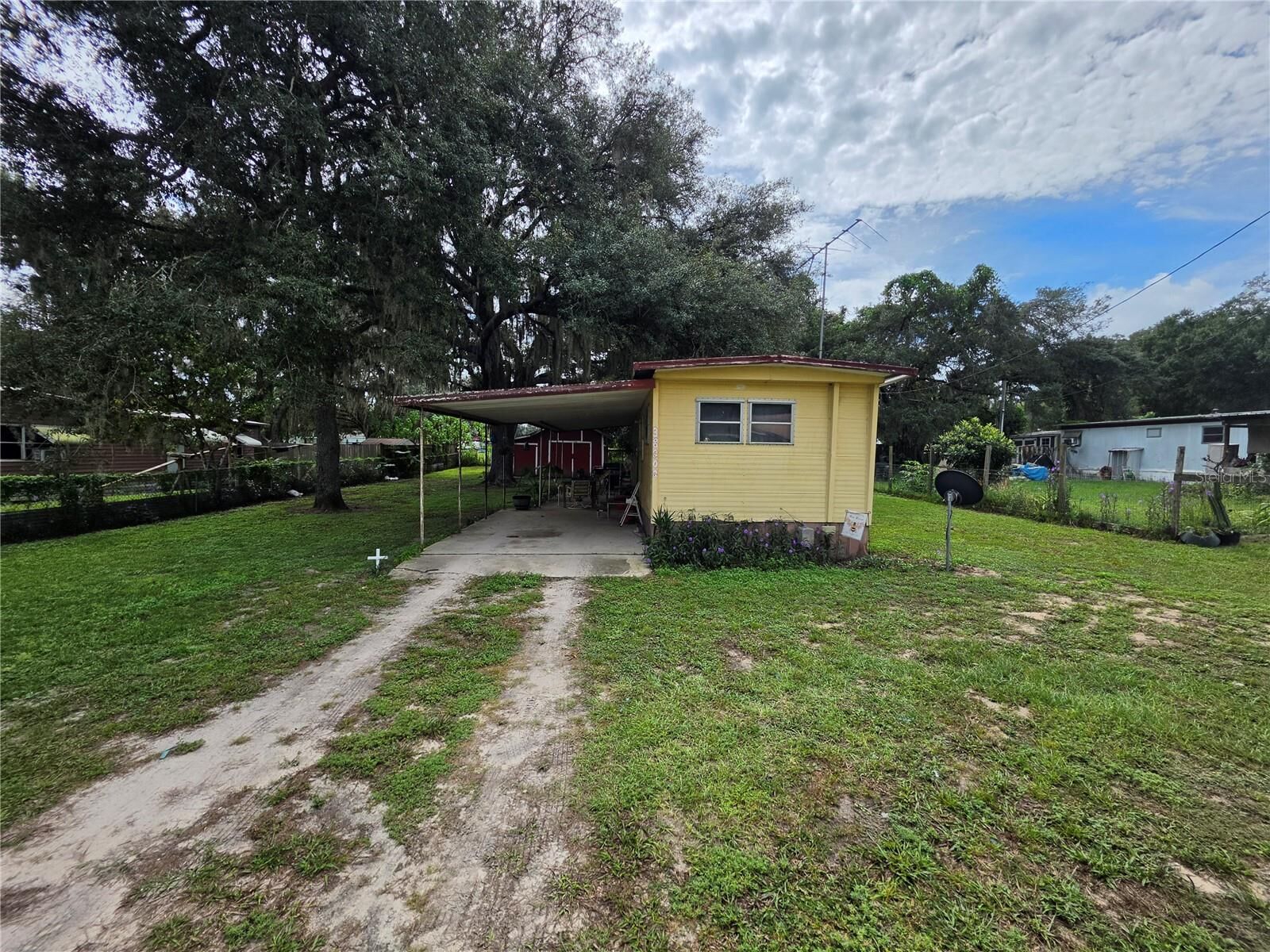 Property Photo:  38202 Ruth Avenue  FL 33540 