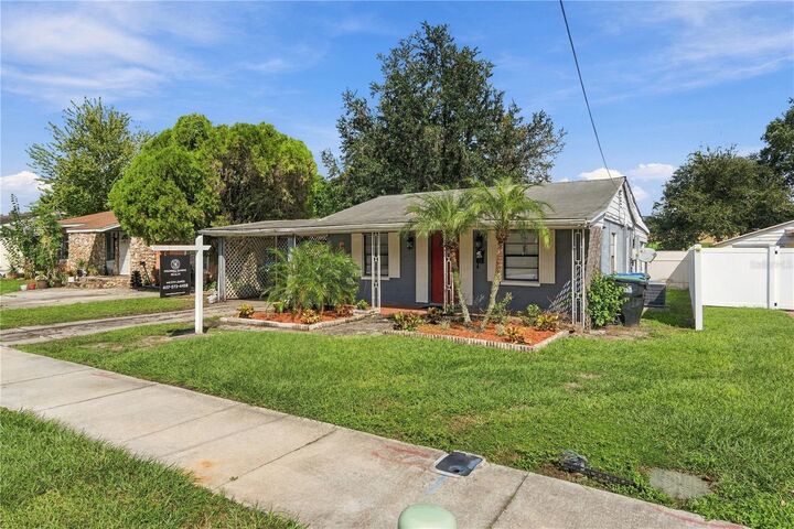 Property Photo: 310 Granada Drive FL 32789