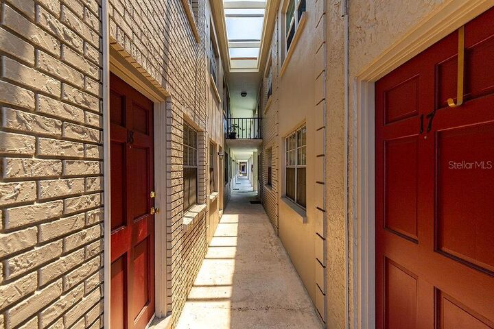 Property Photo:  2207 S Carolina Avenue 18  FL 33629 