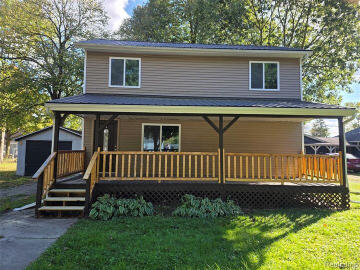 Property Photo:  11 Clark Street  MI 48097 3359 